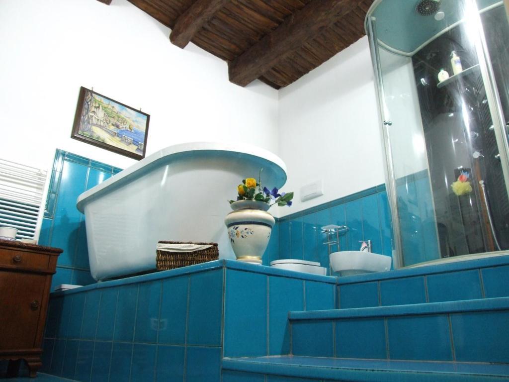Bed And Breakfast Adelberga Salerno Oda fotoğraf