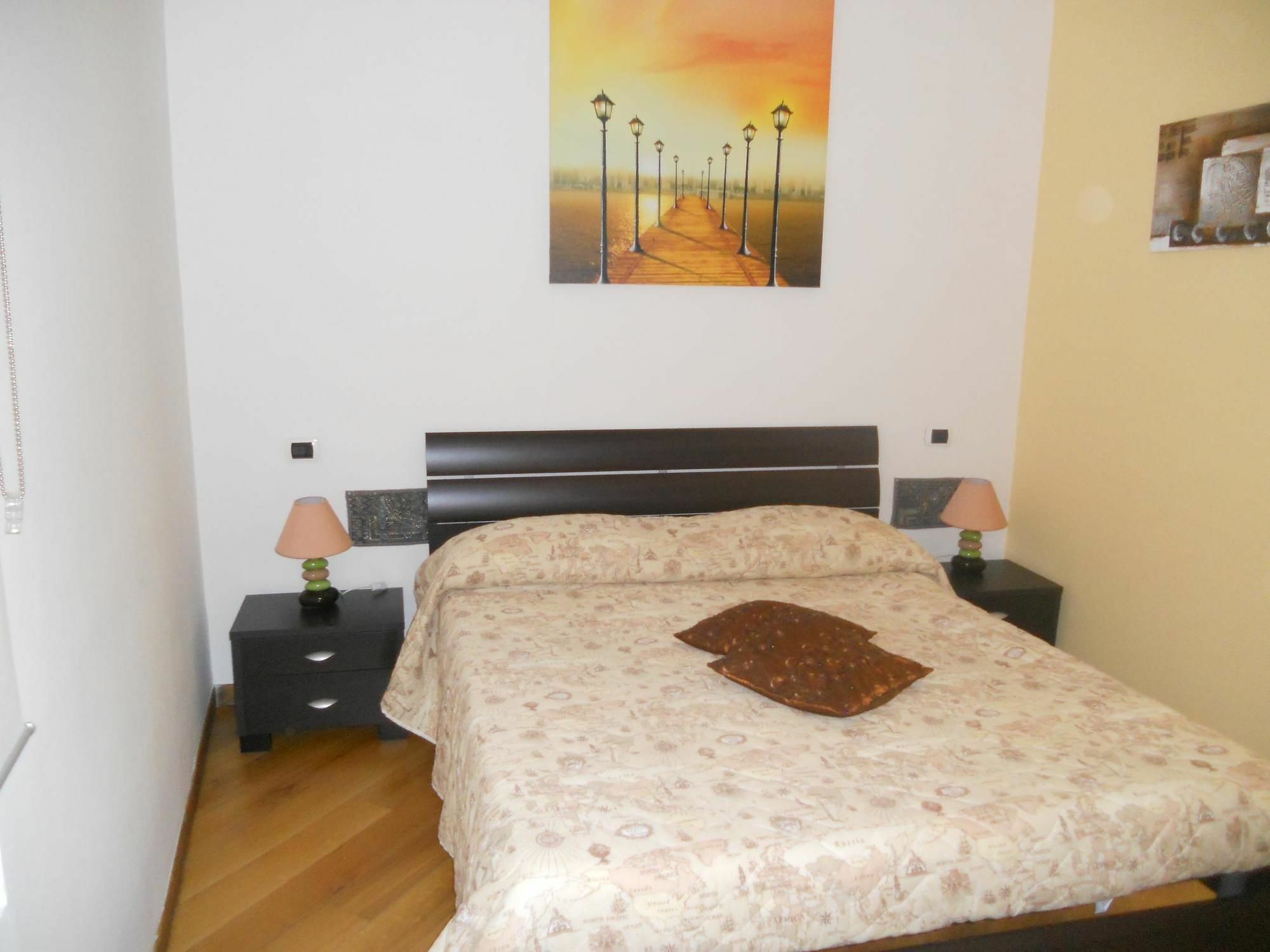 Bed And Breakfast Adelberga Salerno Dış mekan fotoğraf